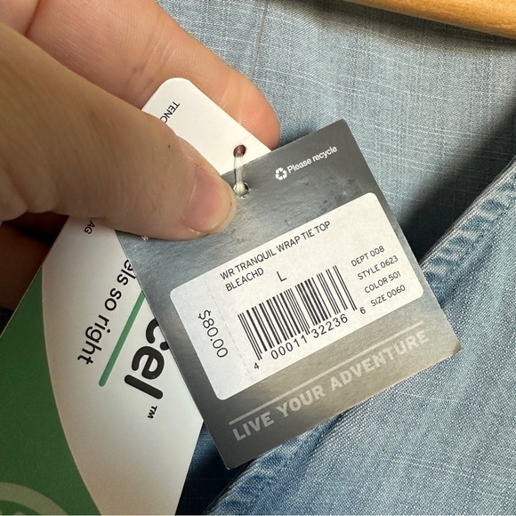 Eddie Bauer Tencel Tranquil Tie Wrap Top in Bleached Blue L - Picture 10 of 12